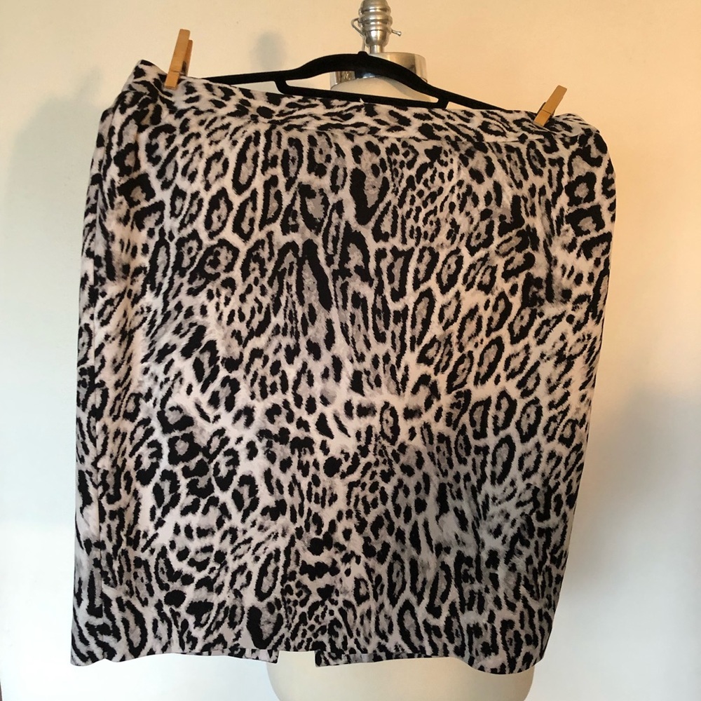 leopard print mini skirt worthington